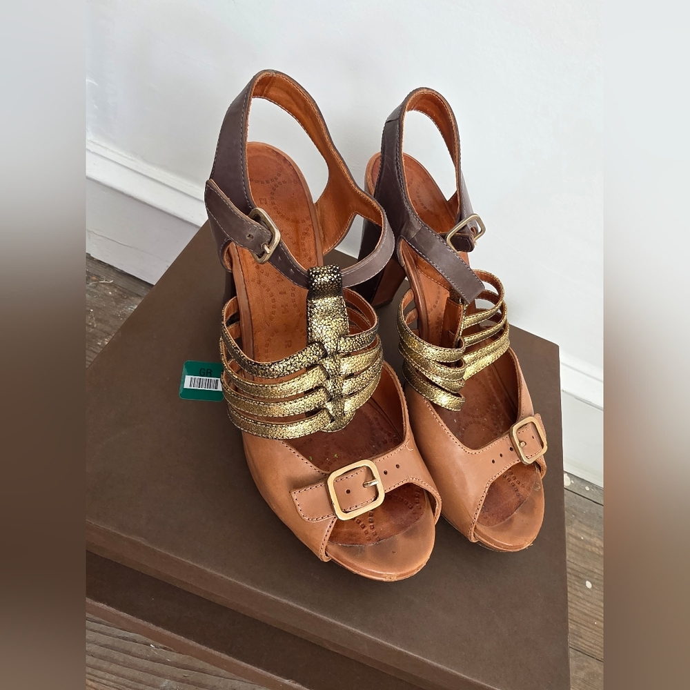 Chie Mihara Gold and Brown Strappy Heels